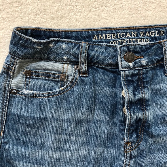 AE Distressed Denim Skirt - Picture 3 of 4